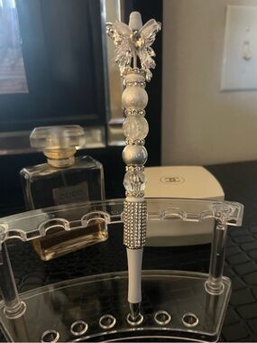 Crystal Butterfly Beaded Pen - White